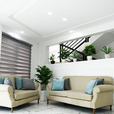 Casaroyal Hotel Powered By Cocotel Conception  Bagian luar foto